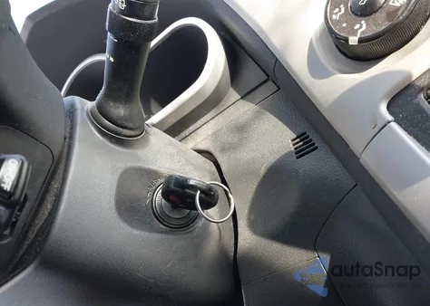 2010 Toyota Matrix S из США, поврежденный, VIN 2T1KE4EE7AC040069